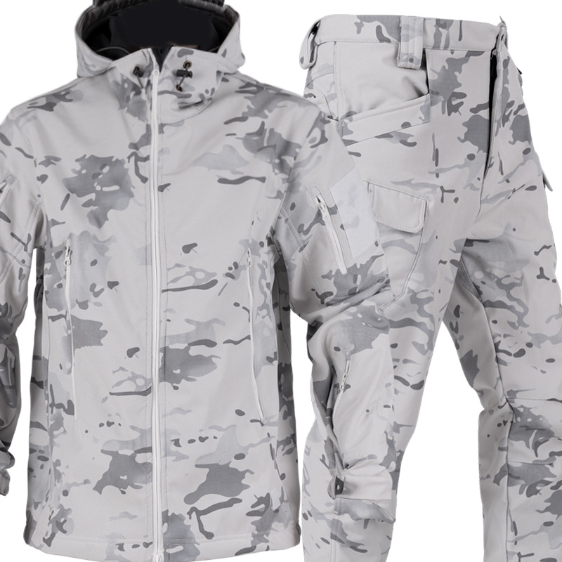 Męski taktyczny kombinezon w k – Camouflage Hunting Jacket recenzja i cena