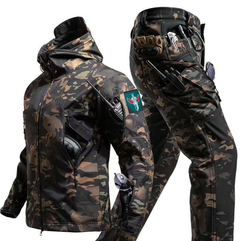 Męska kurtka softshell w kamuf – Camouflage Hunting Jacket recenzja i cena