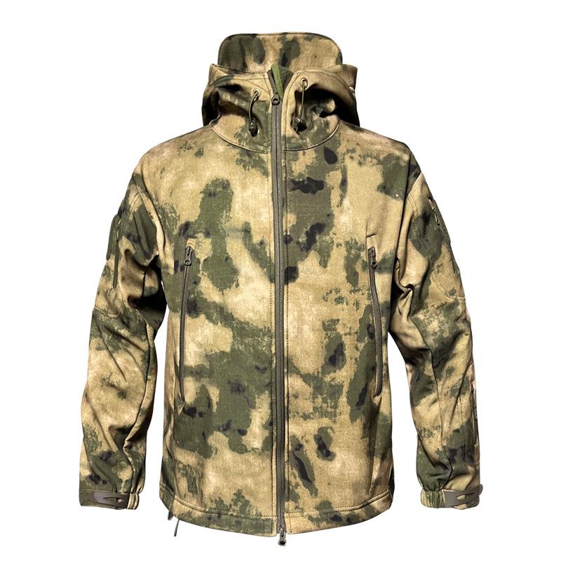 Męska kurtka wiosenno-jesienna – Camouflage Hunting Jacket recenzja i cena