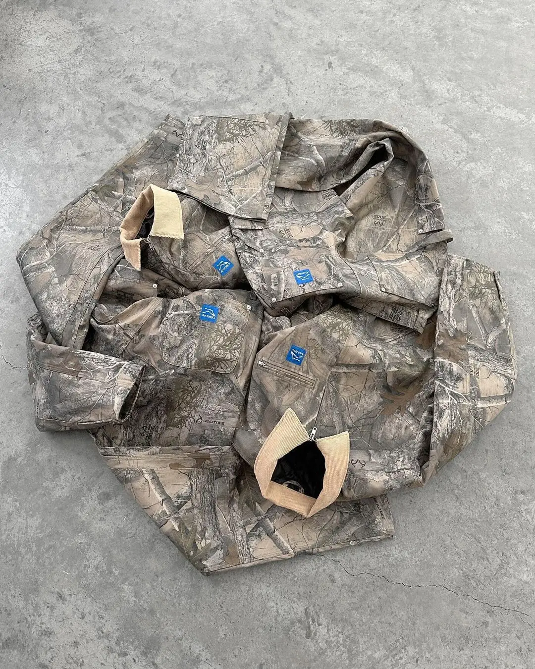 Jesienno-zimowy kamuflaż ponad – Camouflage Hunting Jacket recenzja i cena